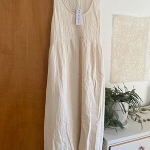 Neuflora Dress